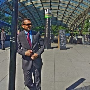 BRAND NEW LINE JosABank Travel Tech Slim Fit Suit